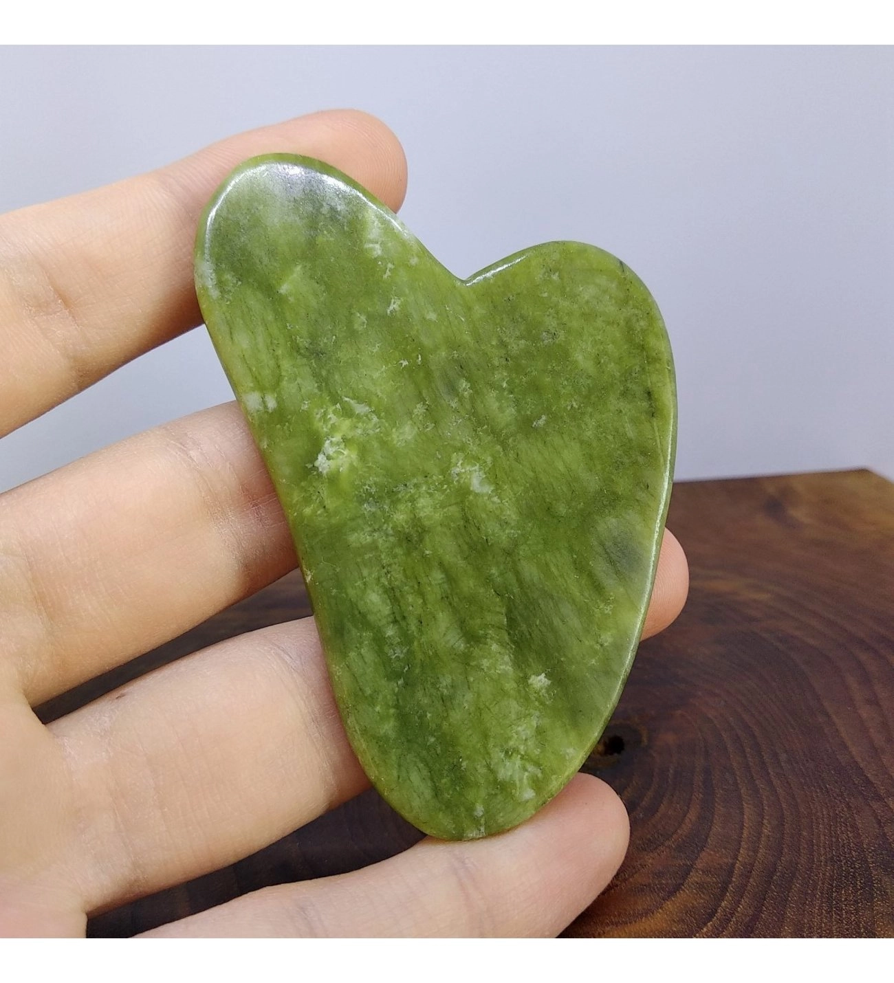 Yeşim Taşı Doğal Taş Masaj Kalp Gua Sha Yüz Bakım Taşı Yüz Yogası