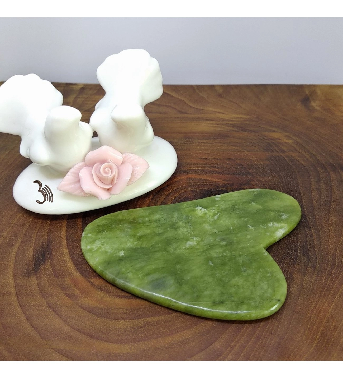 Yeşim Taşı Doğal Taş Masaj Kalp Gua Sha Yüz Bakım Taşı Yüz Yogası